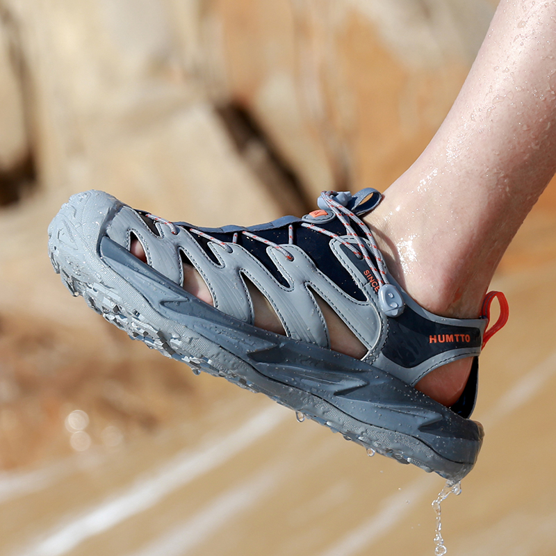 Dép sandal chống trơn nam Humtto 730508A-1 Grey - Ảnh 6