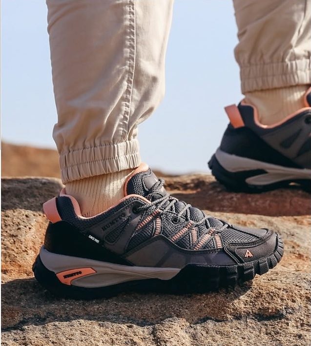 Giày leo núi chống thấm nữ thấp cổ Humtto 110609B-1 - Ảnh 6
